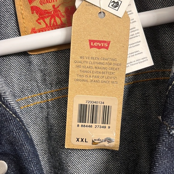 Levi’s XXL denim jacket never worn. Perfect condition. - Picture 5 of 5